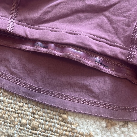 Lululemon pleated skirt - Picture 2 of 4